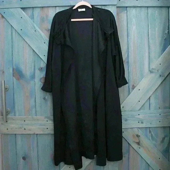 1970s Black Wrap Dress Coat Vintage Polyester Belted Size Medium - Picture 7 of 8